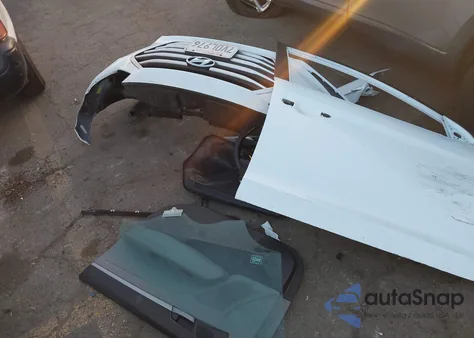 2017 Hyundai Elantra Se z USA, uszkodzony, nr VIN 5NPD84LF4HH082931